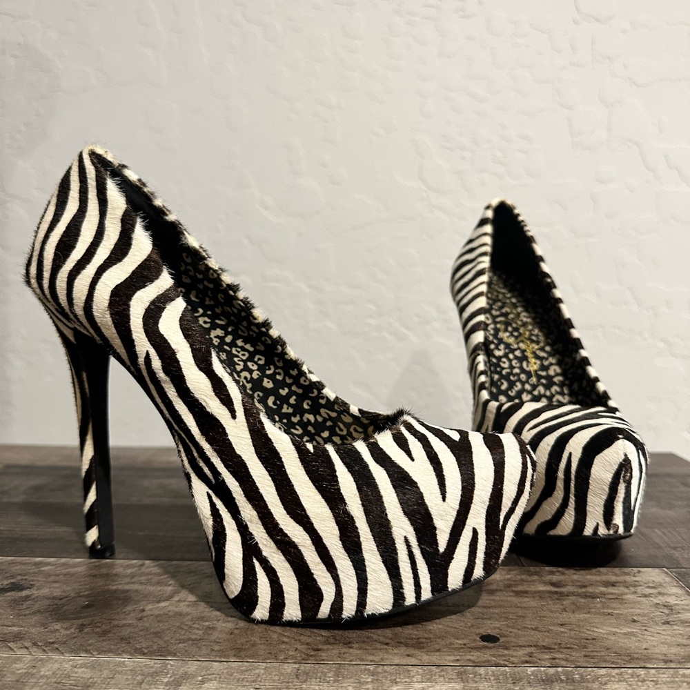 Jessica Simpson Zebra Print Stiletto Platform Heels - Size 6.5